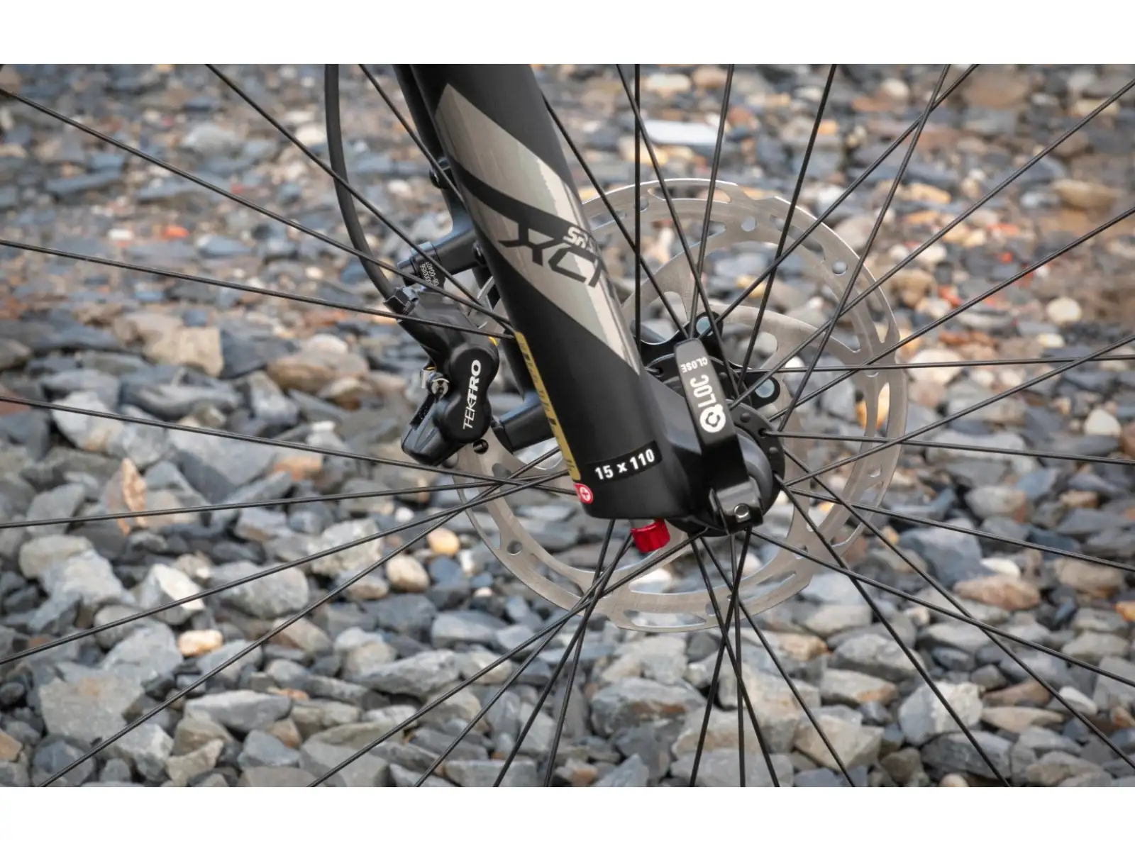 Superior eXF 8089 Fully suspended electric bike Matte Black/Chrome Silver