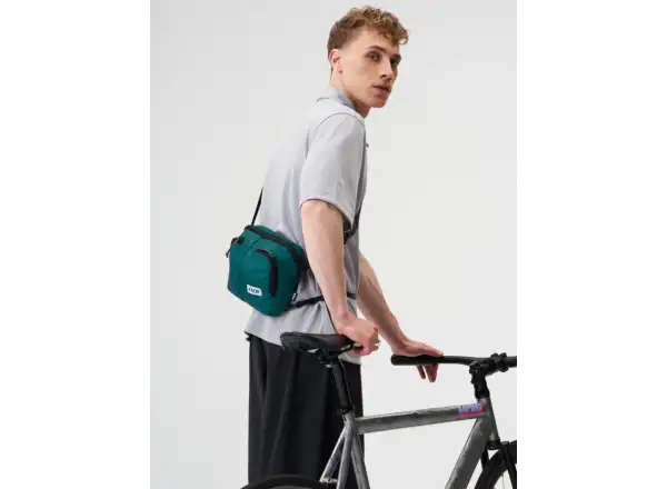 Aevor Sacoche Bag Umhängetasche 4 l Evergreen