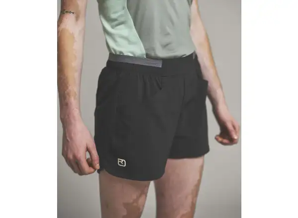 Ortovox Trace Herren Shorts Black Raven