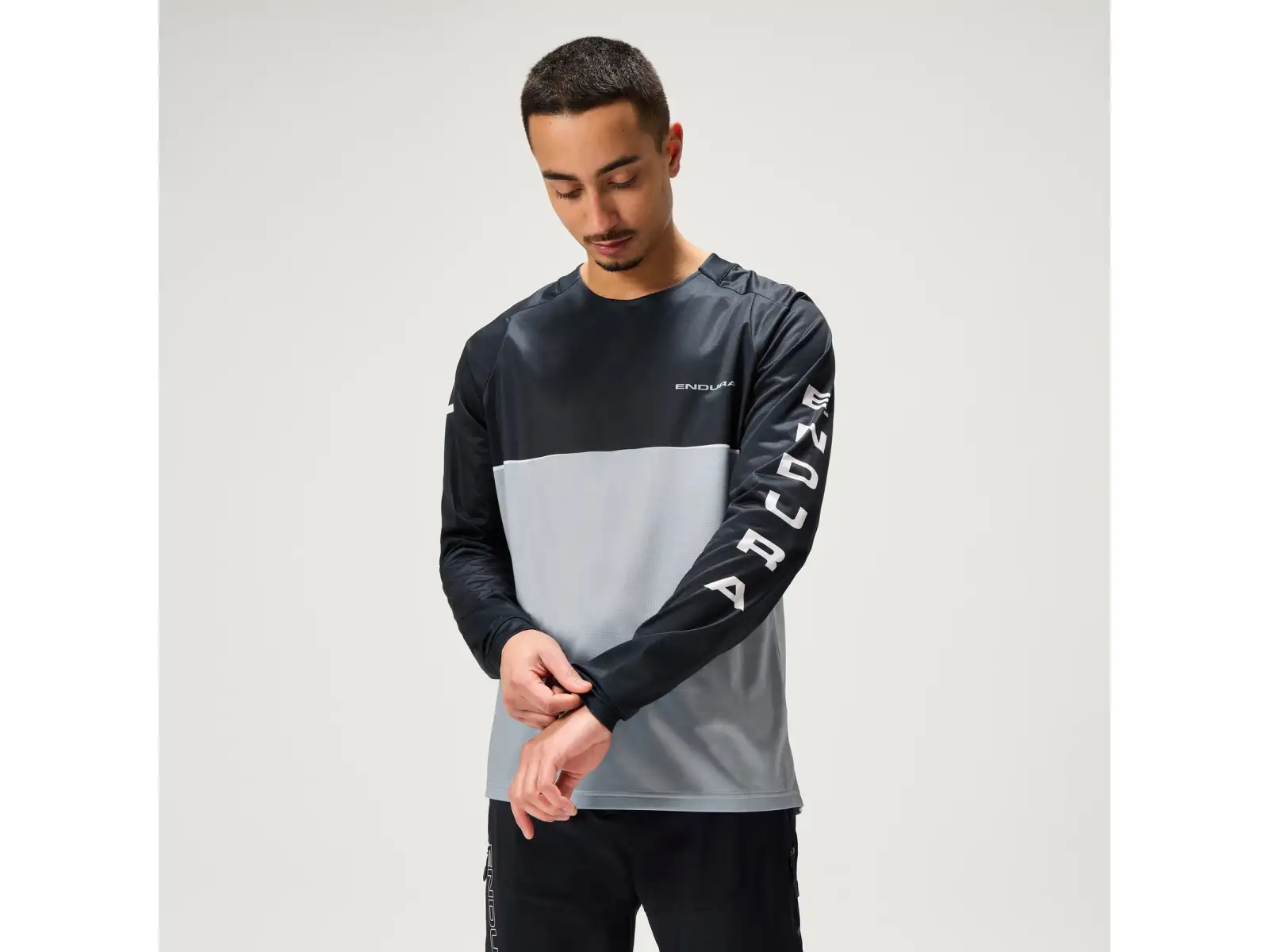 Endura Core Printed L/S Tee Herrentrikot Langarm Black