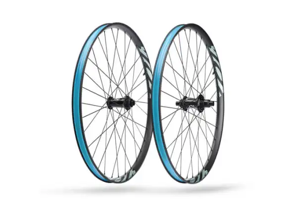 Ibis S28 Carbon MTB asymmetrische 29" Felge mit 32 Löchern.