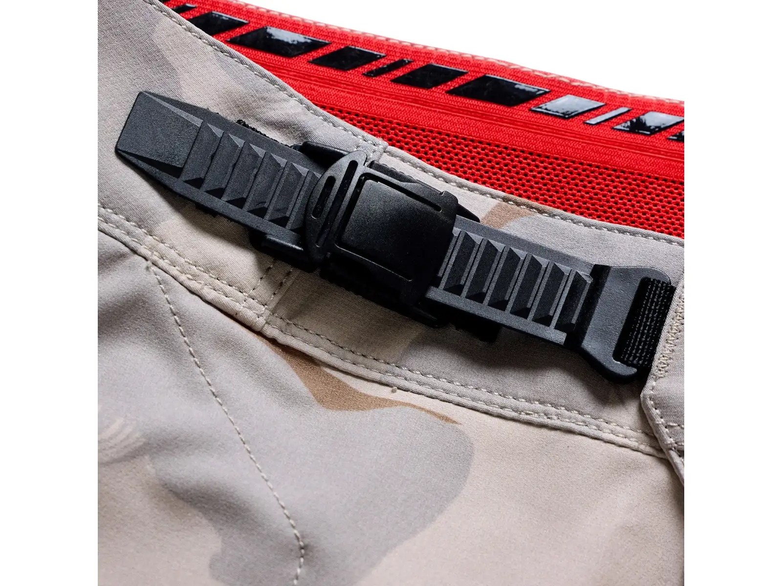Troy Lee Designs Skyline Pro Herren-Shorts Flow Camo Pumice