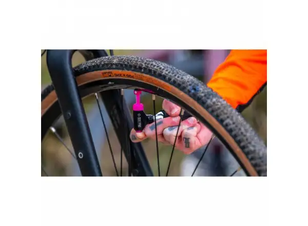 Muc-Off Inflater Kit Road CO2 Pumpe