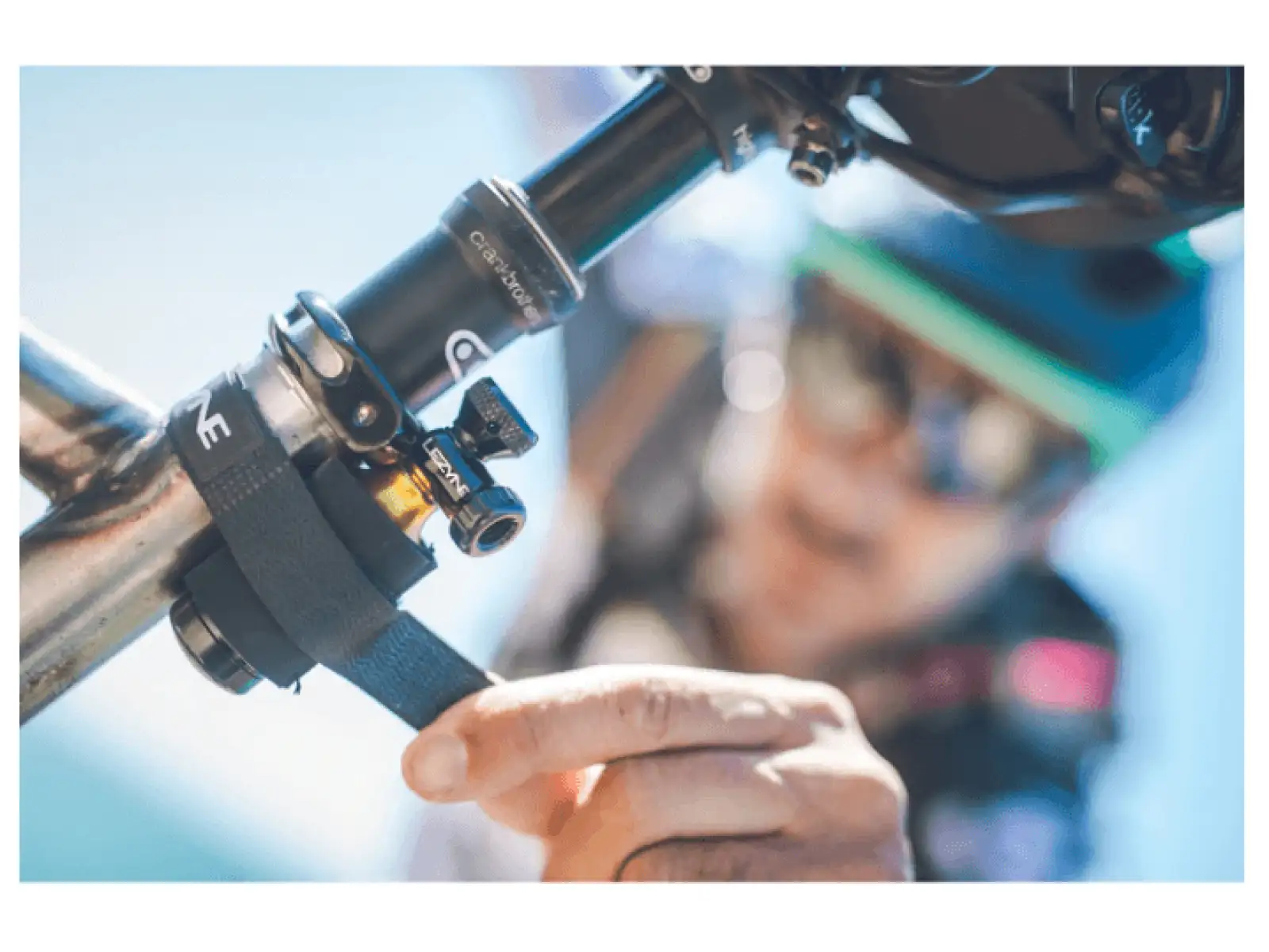 Lezyne Tubeless CO2 Reparaturset für schlauchlose Reifen mit Blaster Black Kartusche.