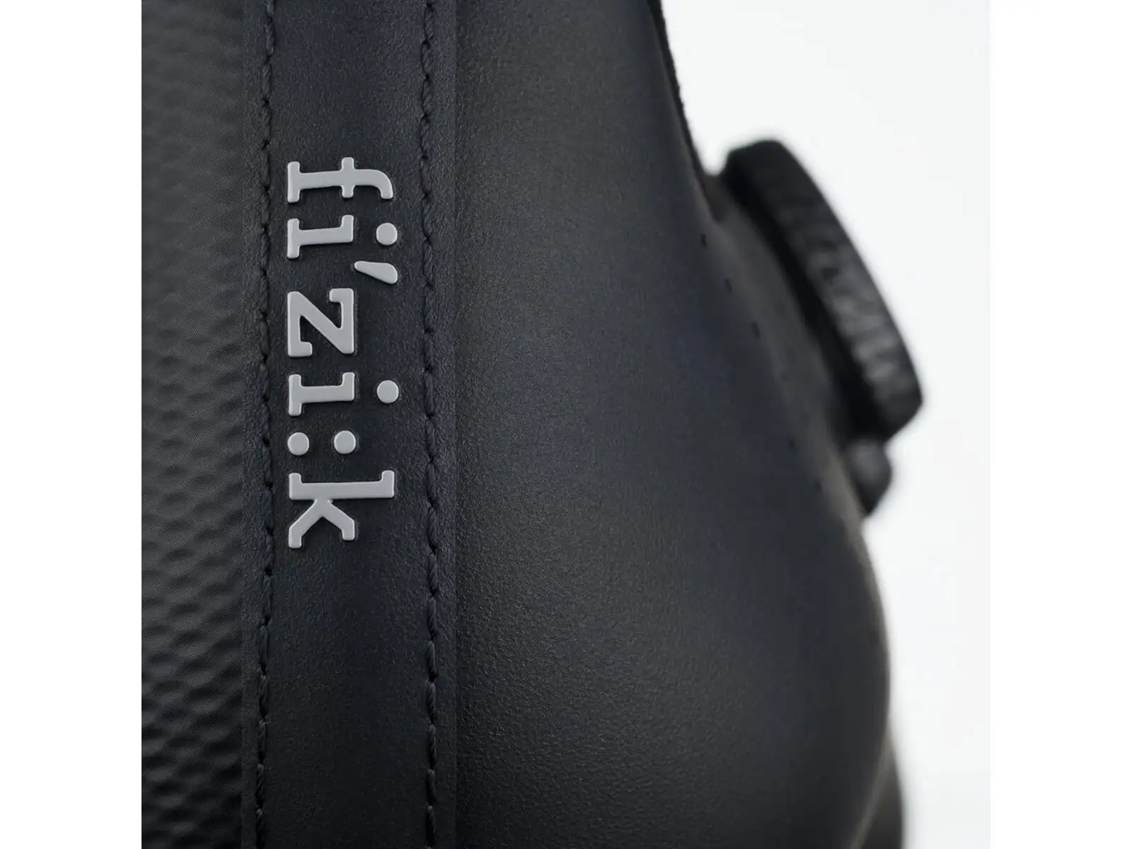 Fizik Vento Infinito Knit Carbon 2 Rennrad Herrenschuhe Black/Black