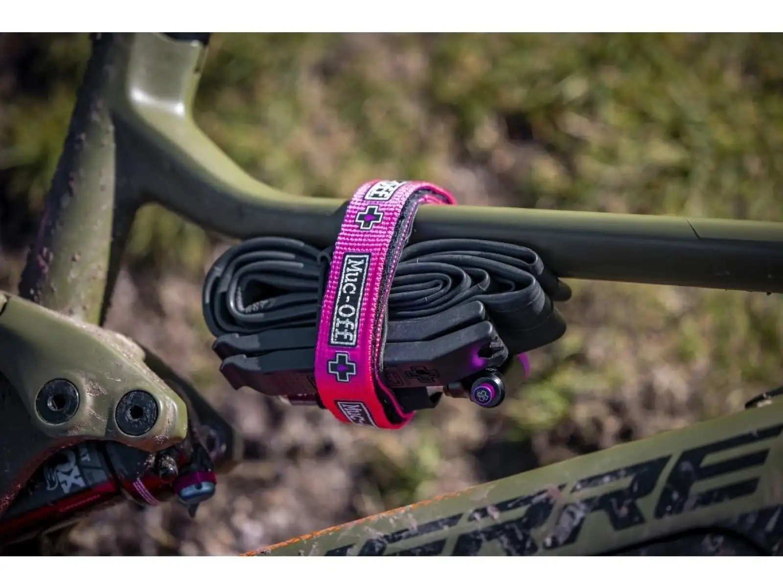 Muc Off Utility Frame Strap Fahrradrahmen Gurt in Rosa