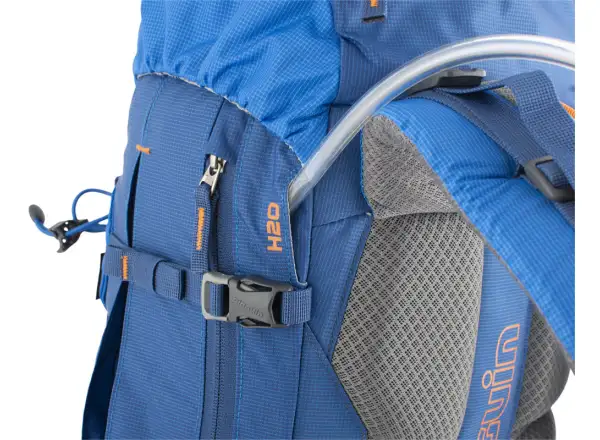 Pinguin Boulder 38 Rucksack grün
