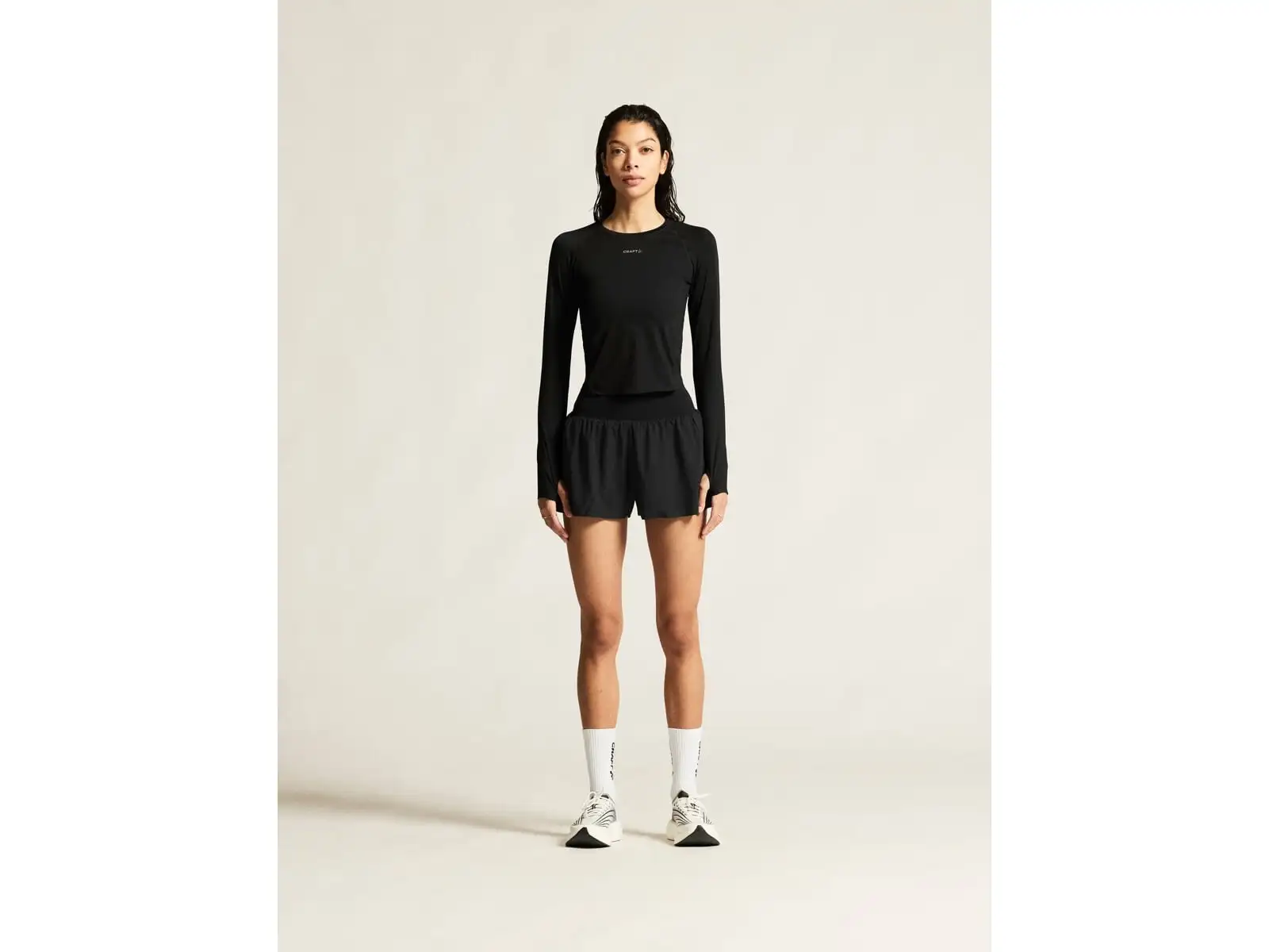 Craft Hypervent Wide Damen-Laufshorts schwarz
