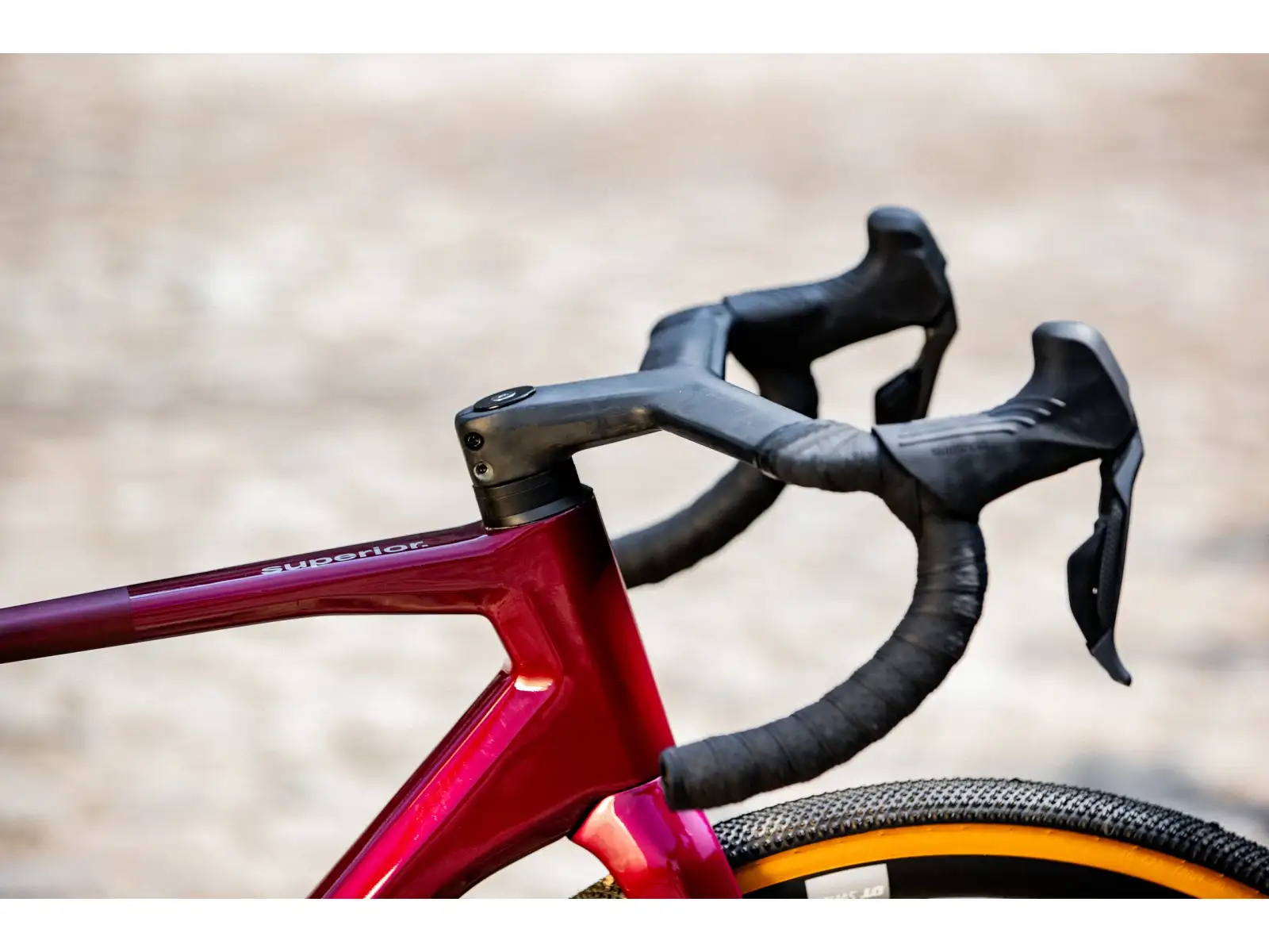 Superior X-Road 9.7 GR Gravelbike in mattem Beeren-Carbon