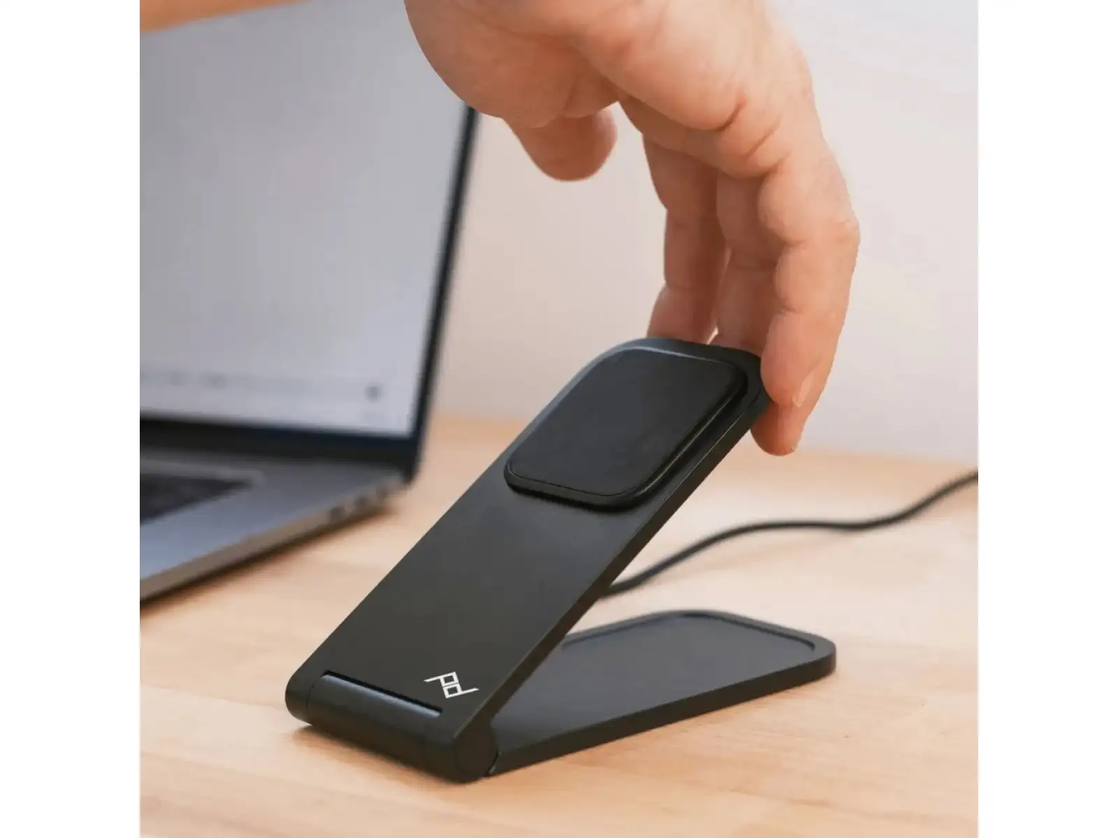 Peak Design Wireless Charging Stand magnetischer Handyhalter Schwarz