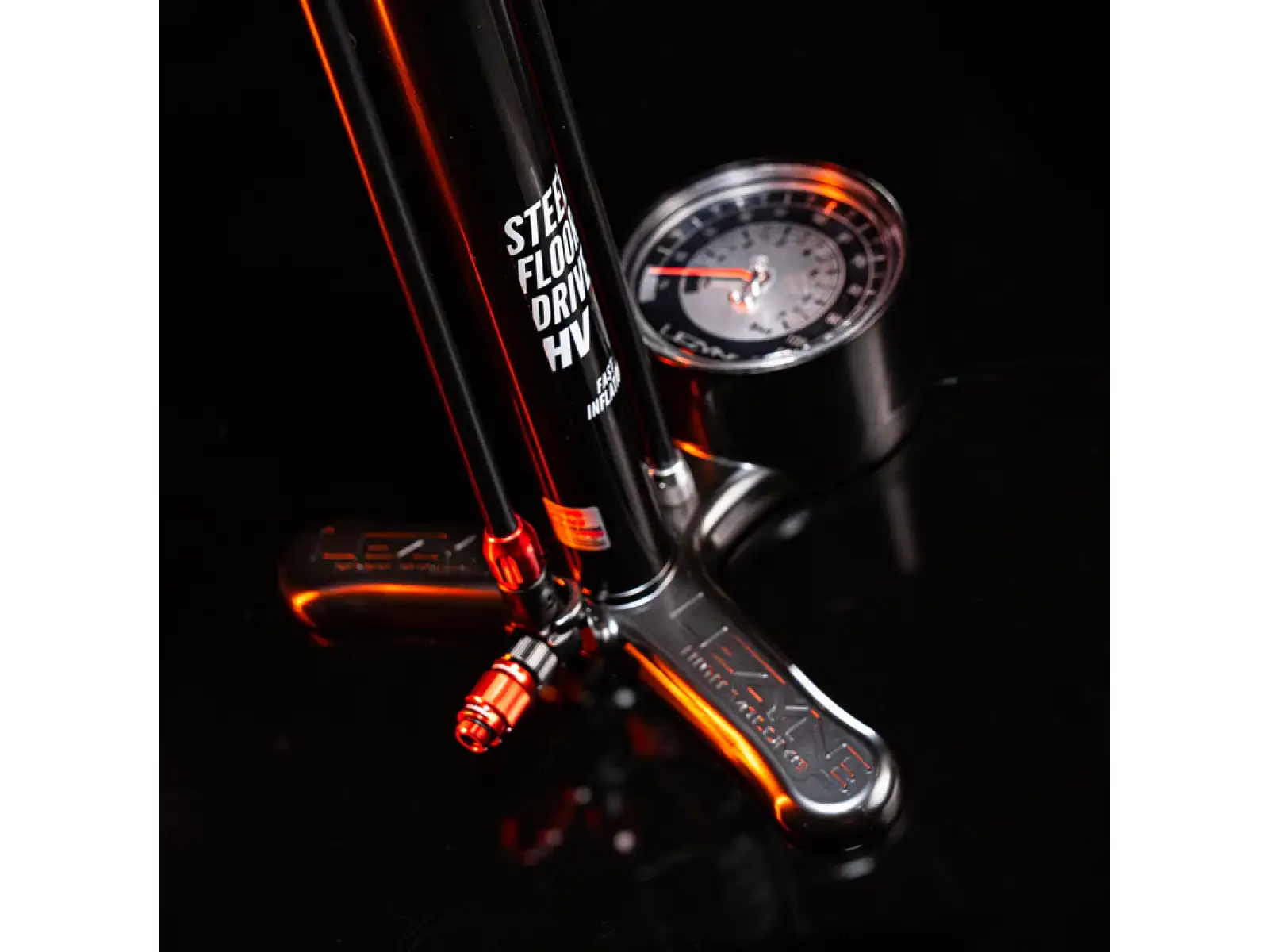 Lezyne Steel HV Floor Drive 3.5 Pumpe Flat Black