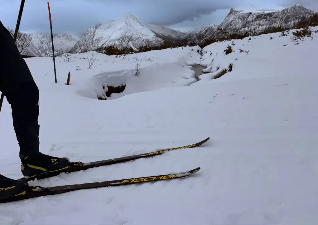 Tereza Votavová über die Langlaufskier Fischer RCR Skate