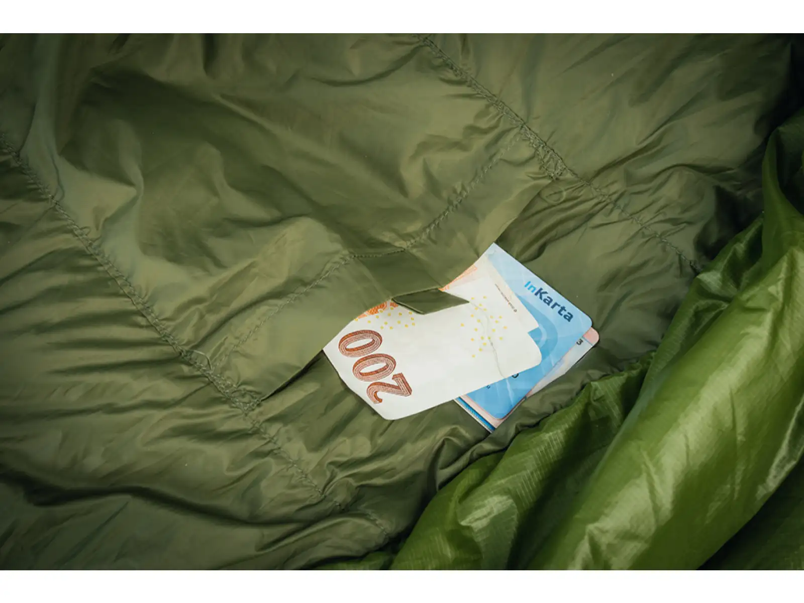 Pinguin Lava 350 Schlafsack 195 cm grün links