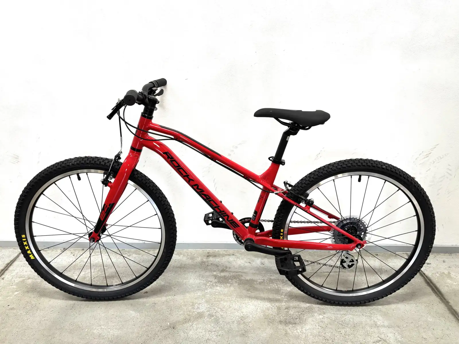 Rock Machine Thunder 24 Kinderfahrrad Red/Black MUSTER