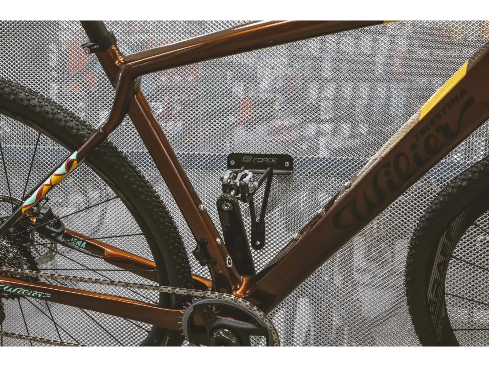 Force Eco Fahrradwandhalterung für Pedale Schwarz.