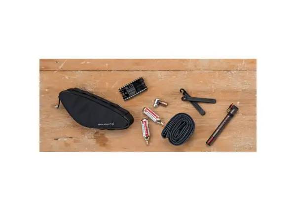 Blackburn Outpost Corner Bag Rahmentasche