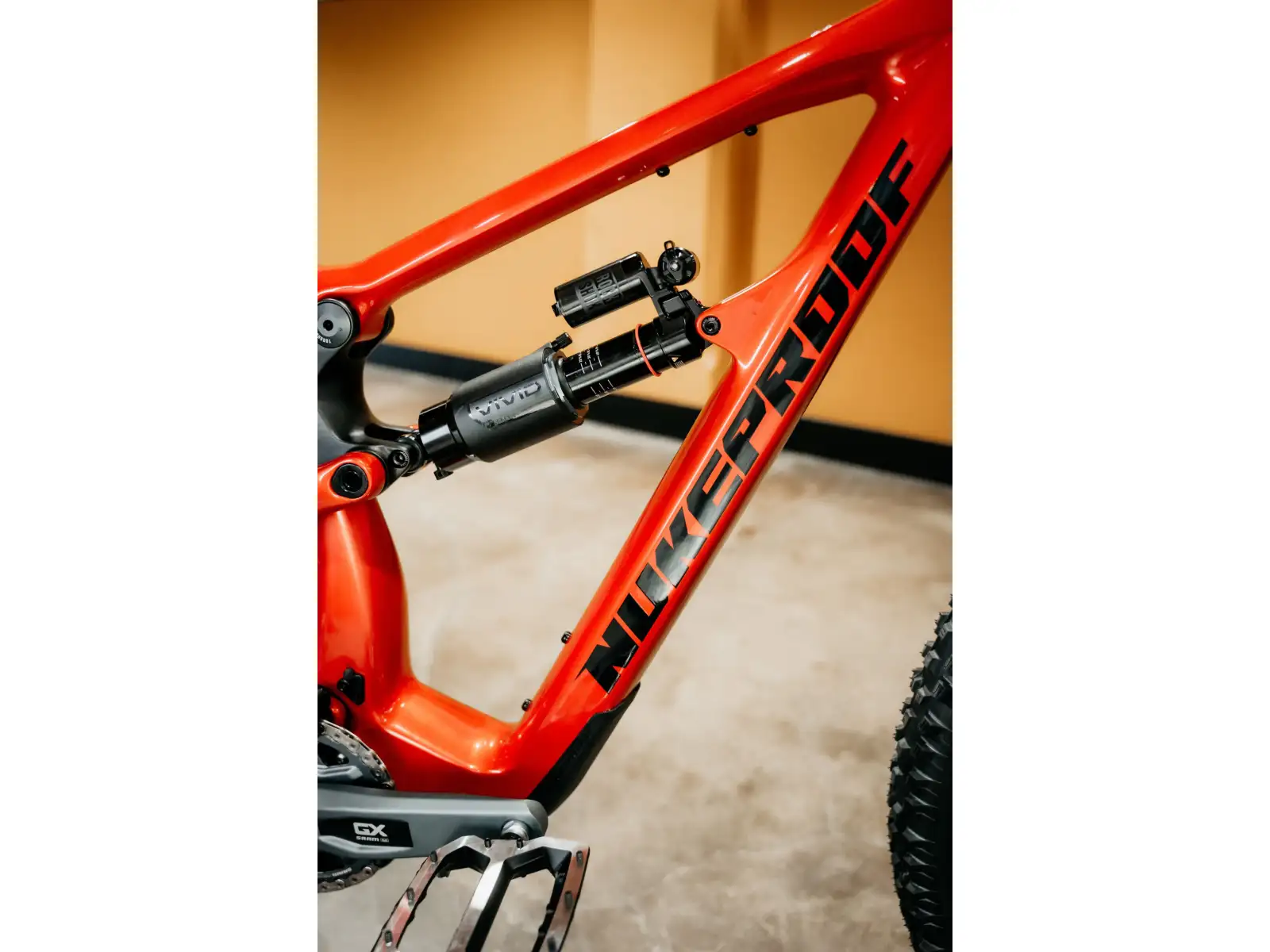 Nukeproof Mega Carbon Pro 290 T-GX vollgefedertes Fahrrad Red