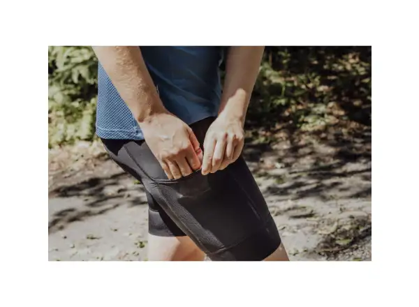 Force Brave 2 Damen Shorts mit Einsatz Schwarz