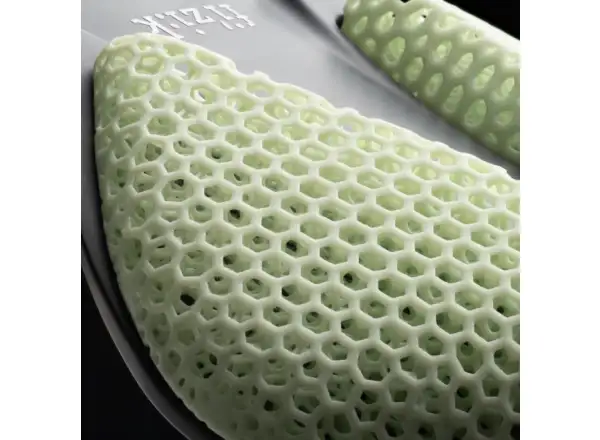 Fizik Antares Versus Evo 00 Adaptive Sattel Large