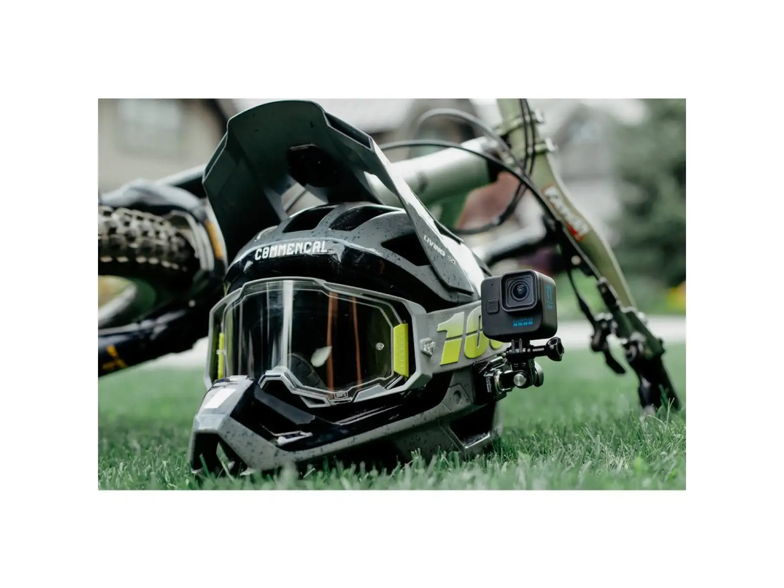 GoPro HERO11 Black Mini Actionkamera + Thermobecher GoPro
