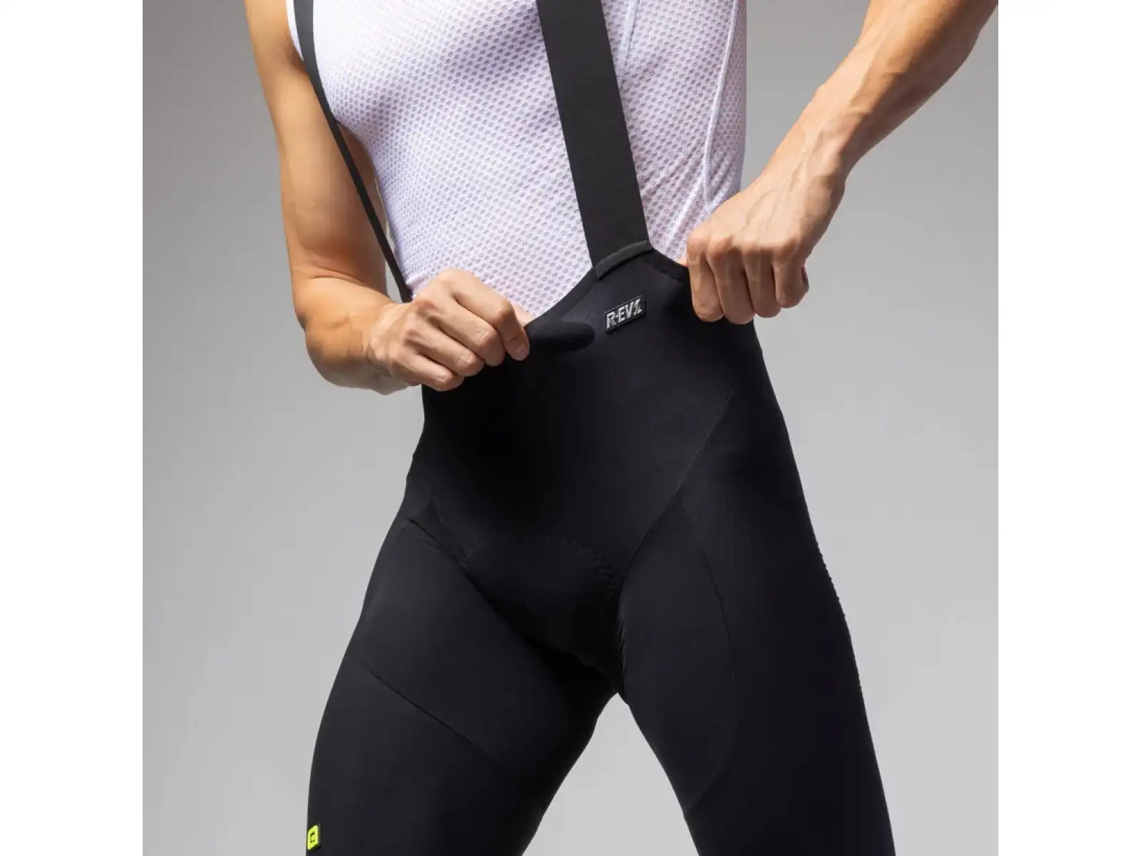 Alé R-EV1 Sprinter Herren-Shorts mit Einsatz und Träger Black
