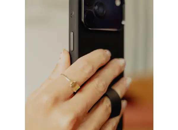 Peak Design Everyday Clarino Loop Hülle iPhone 17 Pro Max schwarz