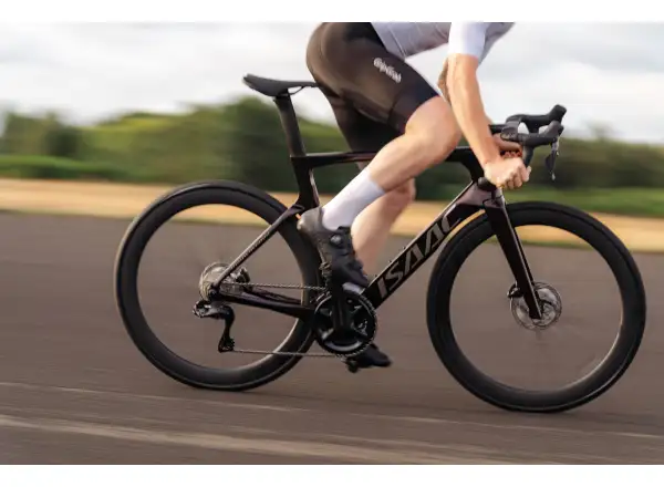 Isaac Meson DuraAce Di2 Rennrad Ruby Red