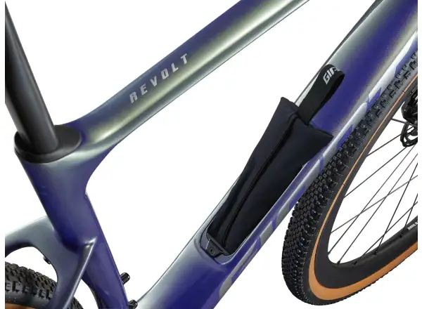 Giant Revolt Advanced Pro 0 Gravel Fahrrad Interstellar