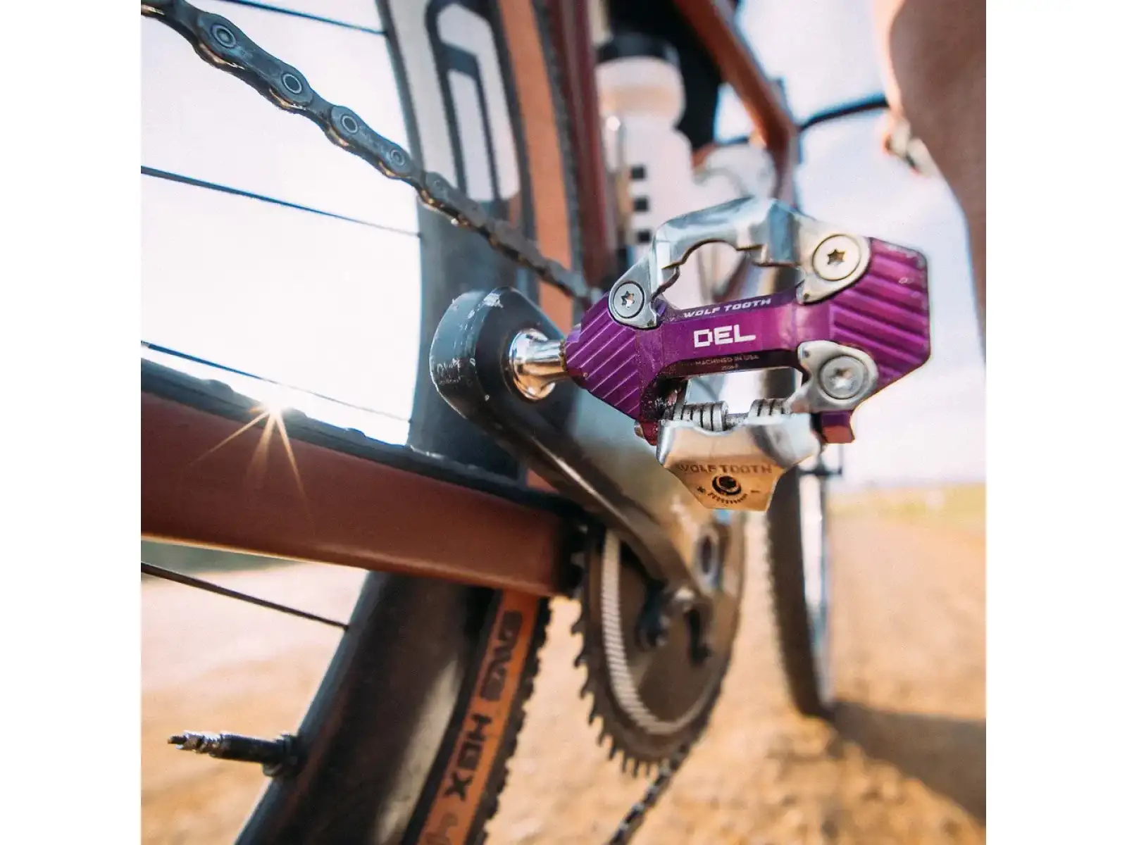 WOLF TOOTH DEL Gravel Race Clipless Pedale Ultraviolet Purple