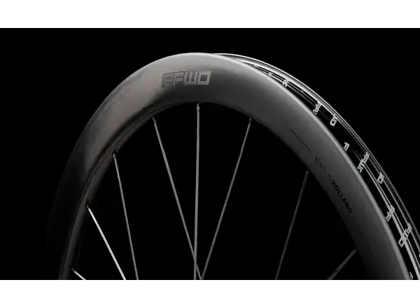FFWD RAW CS 44 Straßenräder Matt Schwarz