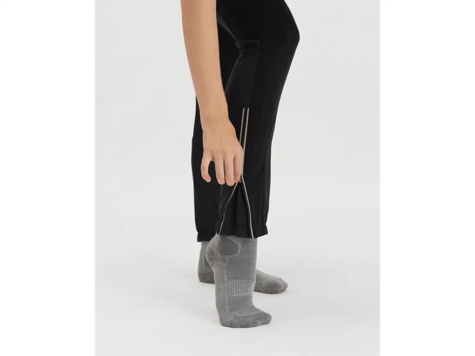Silvini Ordona Damen Radhose mit Gel-Polsterung in Black/Cloud.
