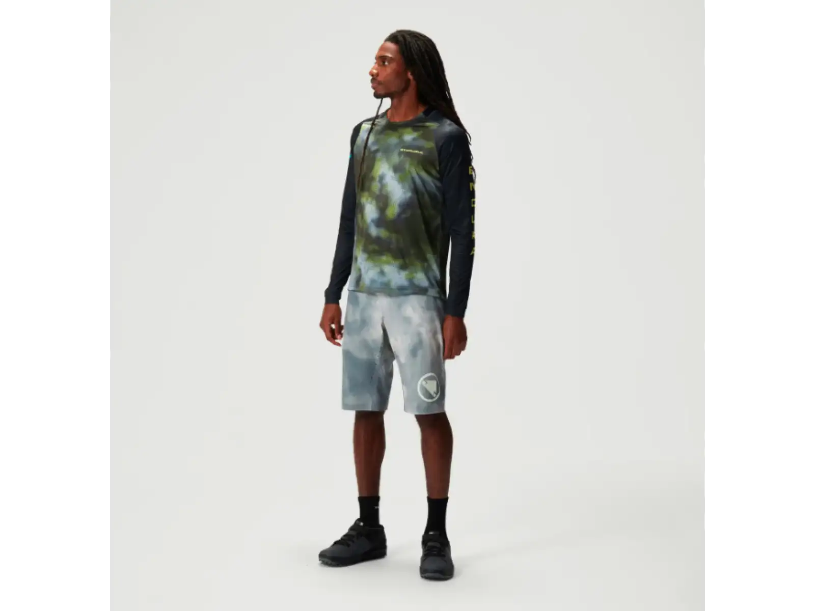 Endura Pixel Cloud Herren Langarmtrikot Schwarz