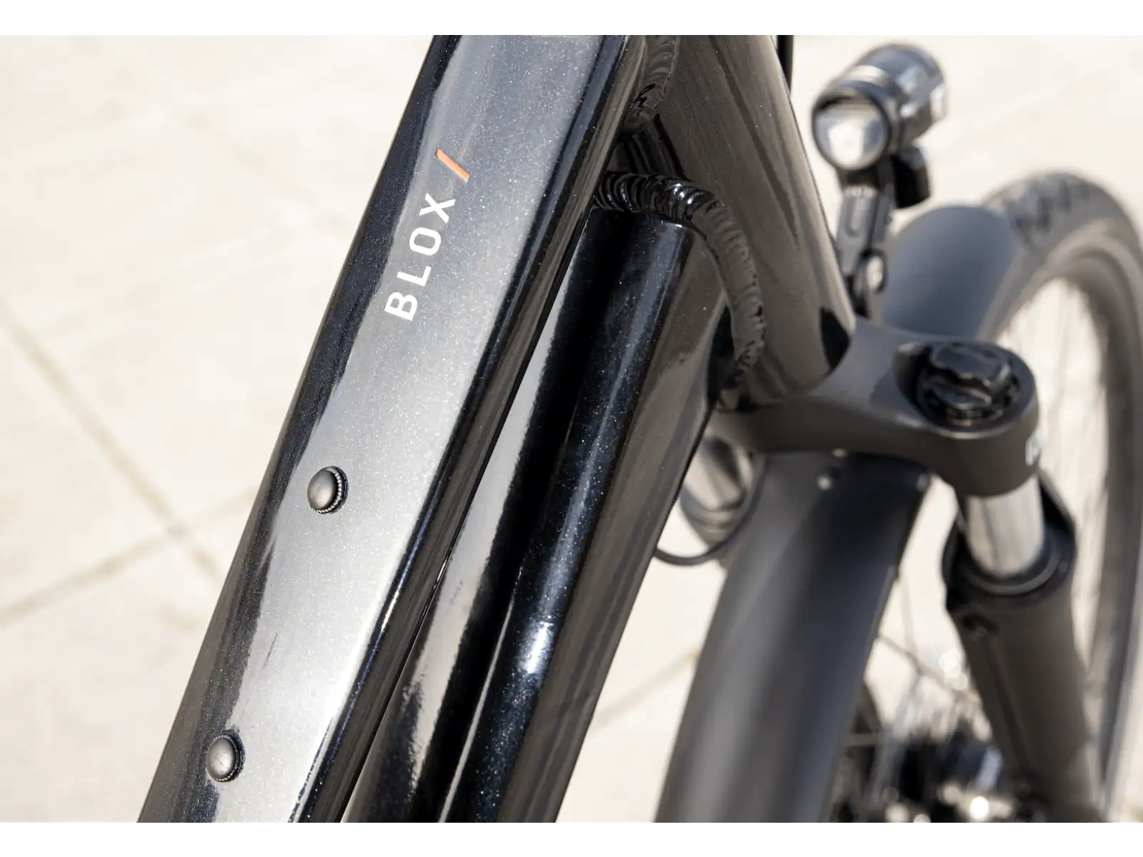 Superior Blox 6.7 T MS Stadtfahrrad Gloss Metallic Black