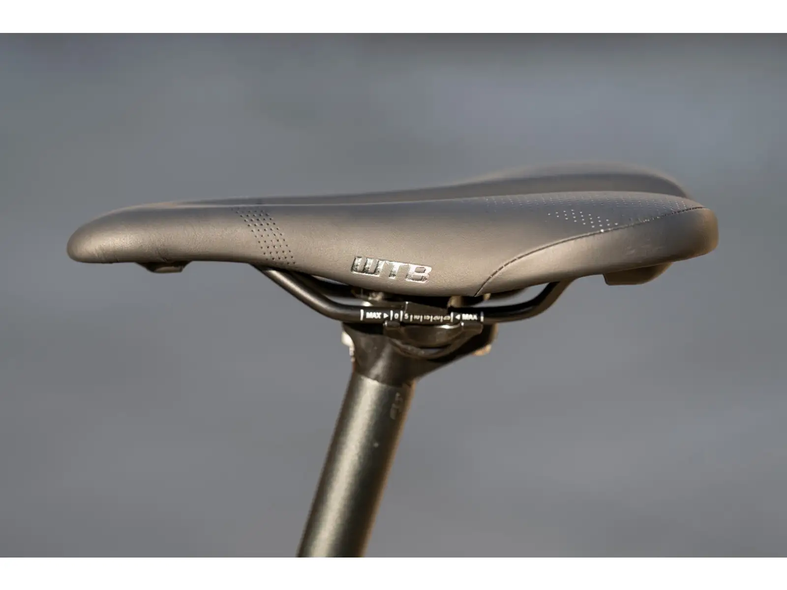 Rock Machine Gravelride 200 Gravelrad Gloss Black/Sand