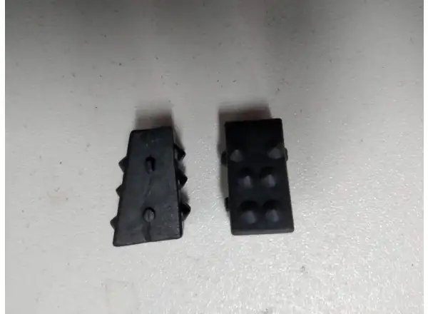 Fischer Keile für Bindungen an Fischer Standardstöcken.
