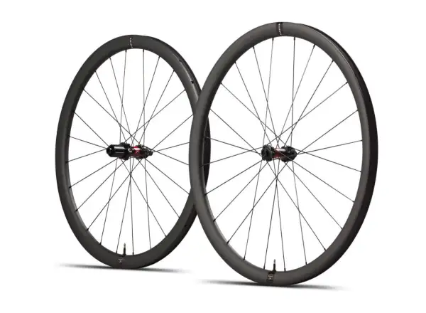 Reserve 34/37 700c DT 240 SP CL Straßenfahrrad Laufräder Nuss XDR