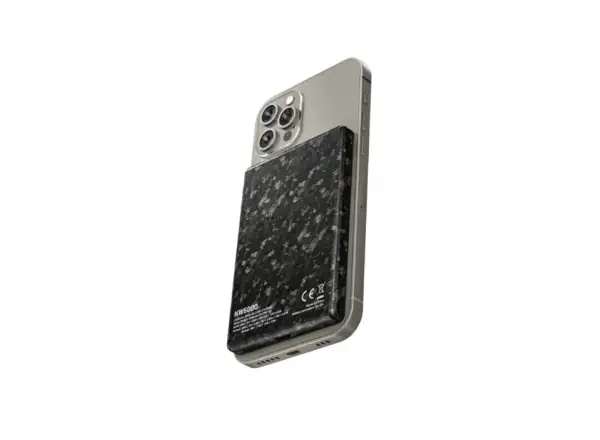 Nitecore NW5000 Powerbank mit drahtlosem Laden