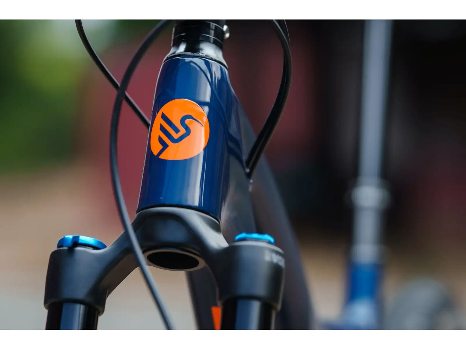 Ibis Exie V2 GX 29" Mountainbike in Blau.