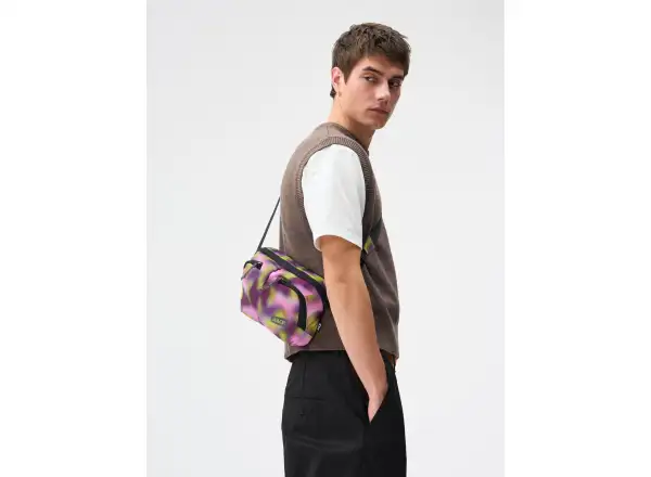 Aevor Sacoche Umhängetasche 4 l Ripstop Psychedelic Slush