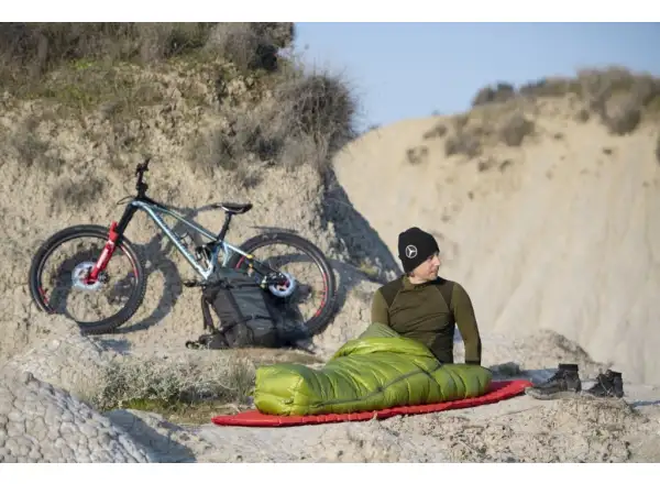 Pinguin Lava 350 Schlafsack 175 cm rot